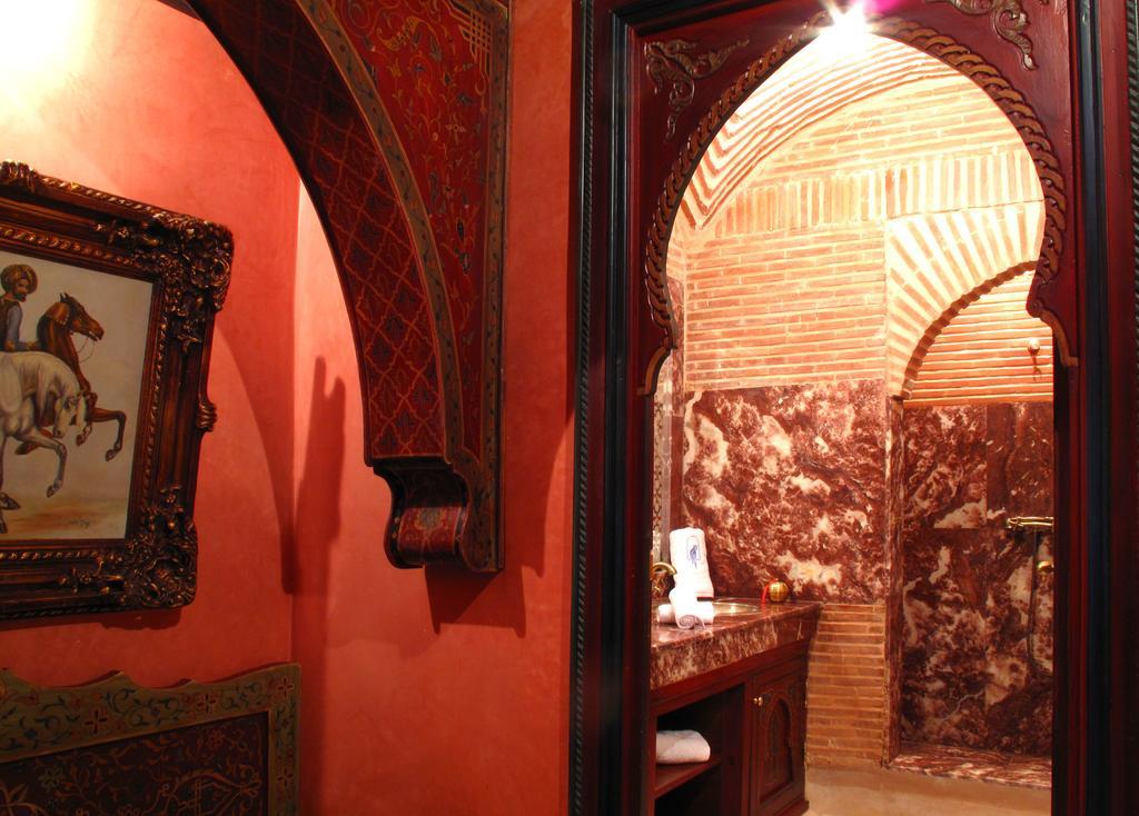 Riad Le Perroquet Bleu Suites & Spa Μαρακές Εξωτερικό φωτογραφία
